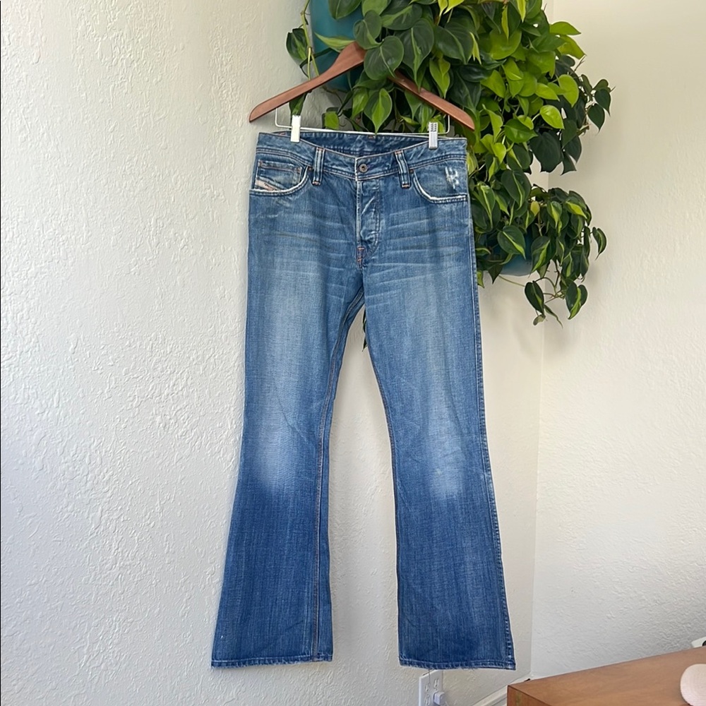 Diesel Blue Bootcut Jeans Medium Wash